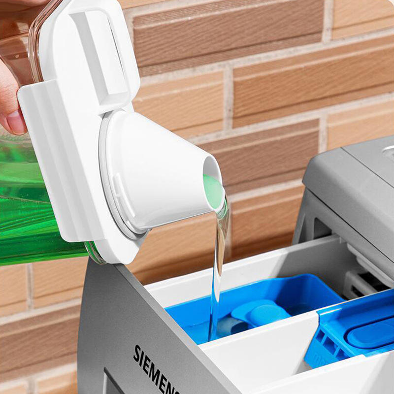 Refillable Liquid Detergent Container